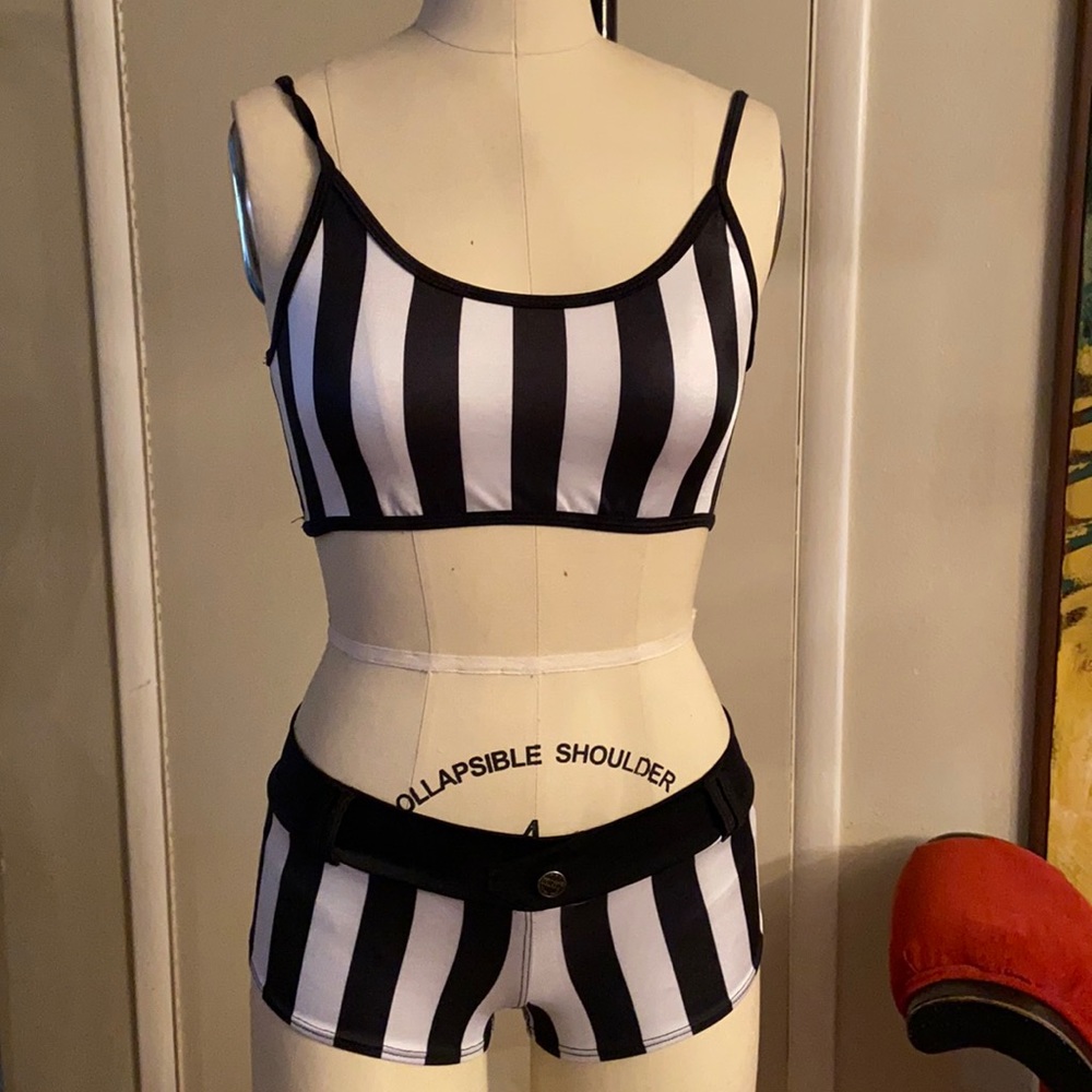 Referee sexy Top and Bootie Shorts Size M/L